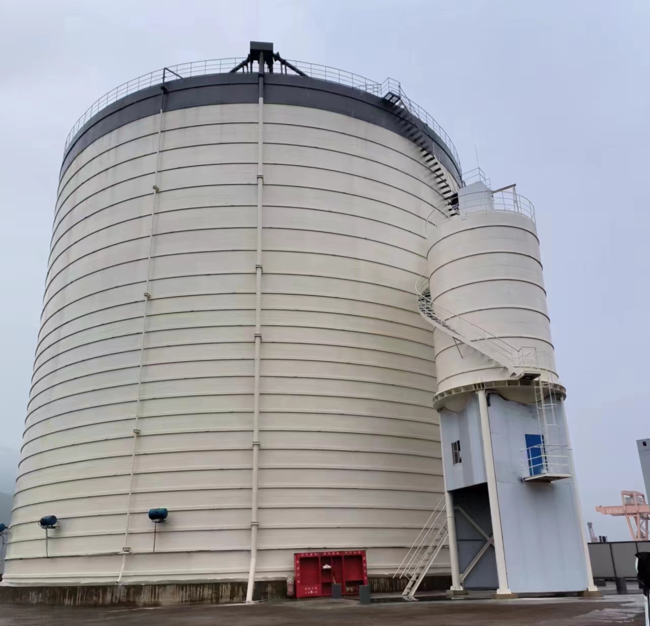 班戈10万吨水泥钢板库